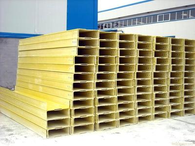 供應(yīng)濰坊價(jià)位合理的槽式電纜橋架-安丘可爾特玻璃鋼復(fù)合材料